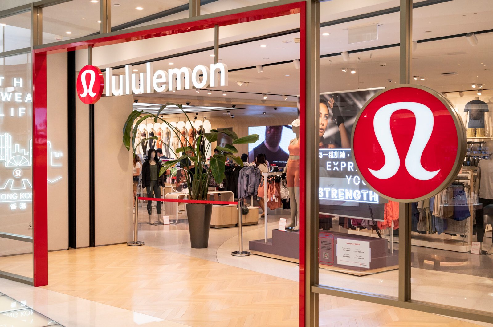لماذا lululemon هو الخيار الأفضل لعشاق الرياضة؟